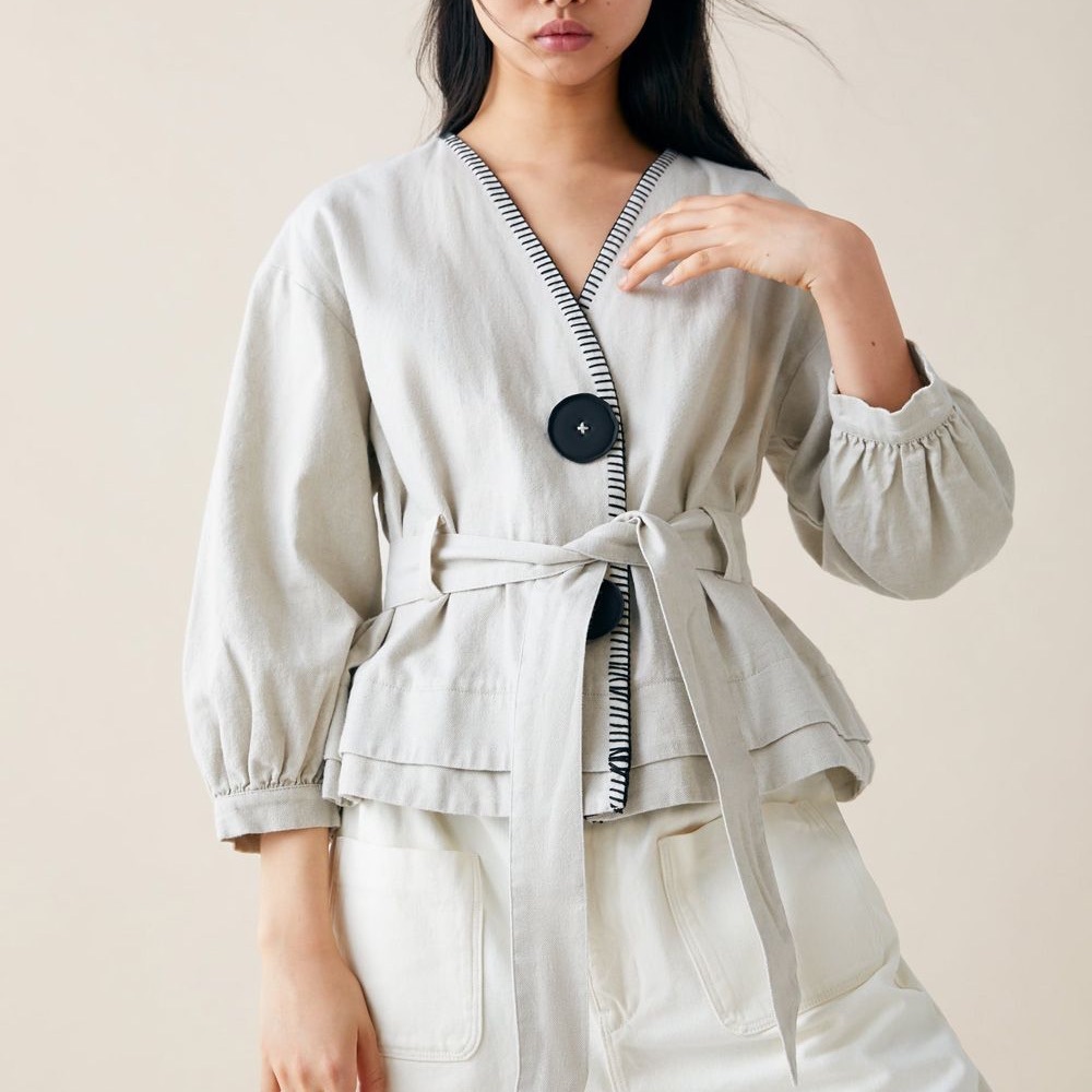 Zara NWT light beige and black contrast button front linen tie belted cardigan - Picture 10 of 10